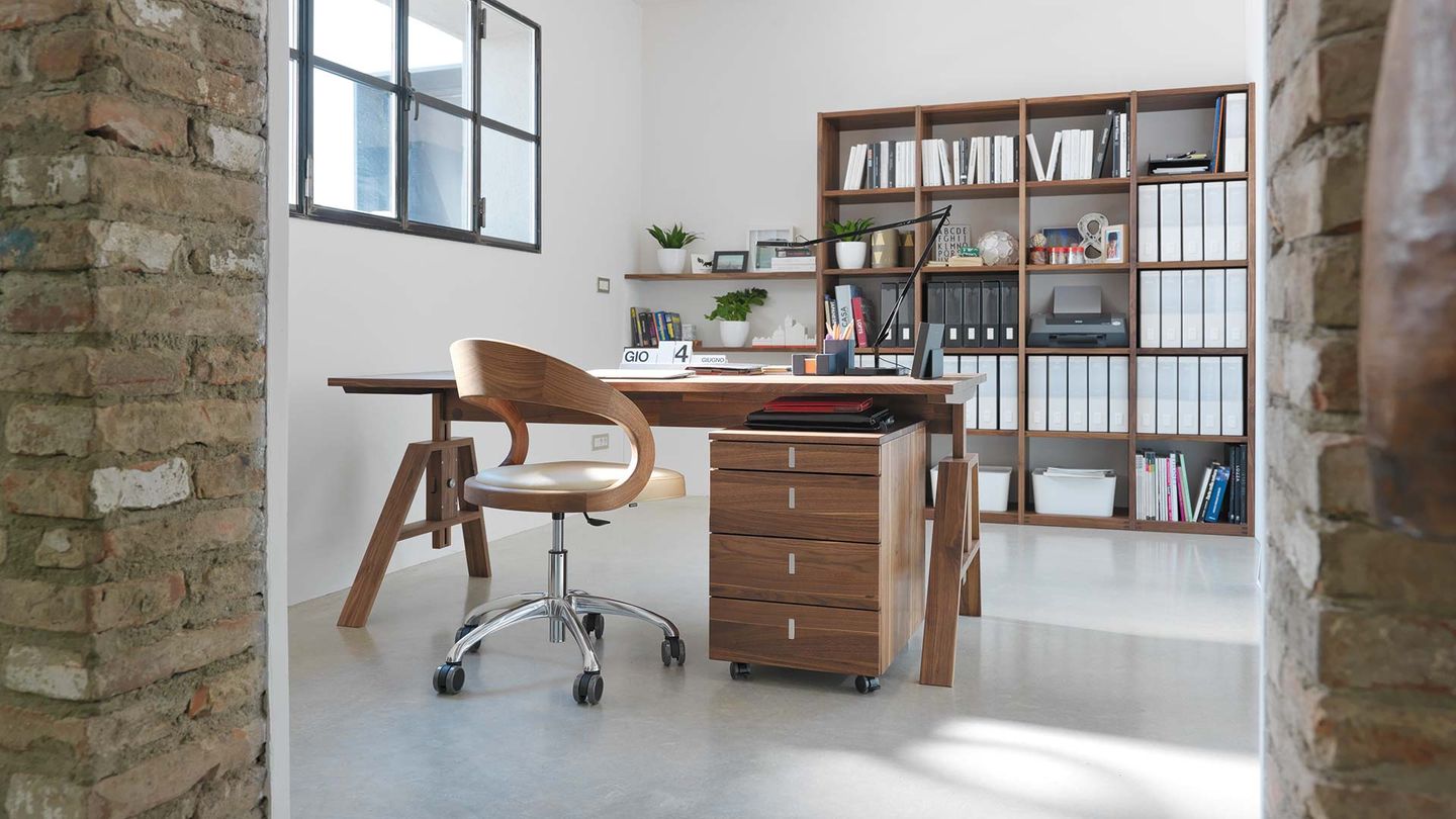height adjustable desk atelier team