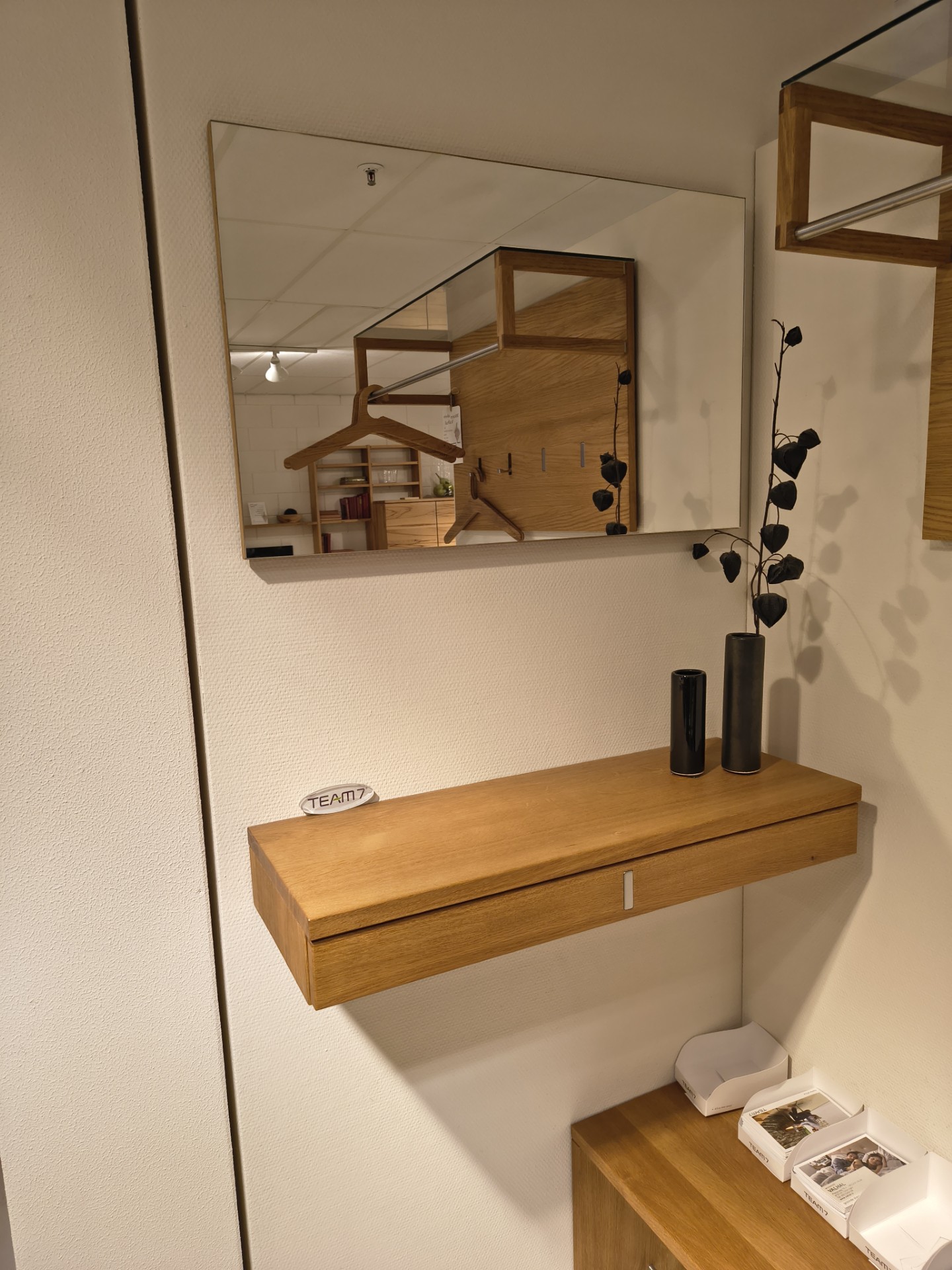 TEAM7 Console met spiegel