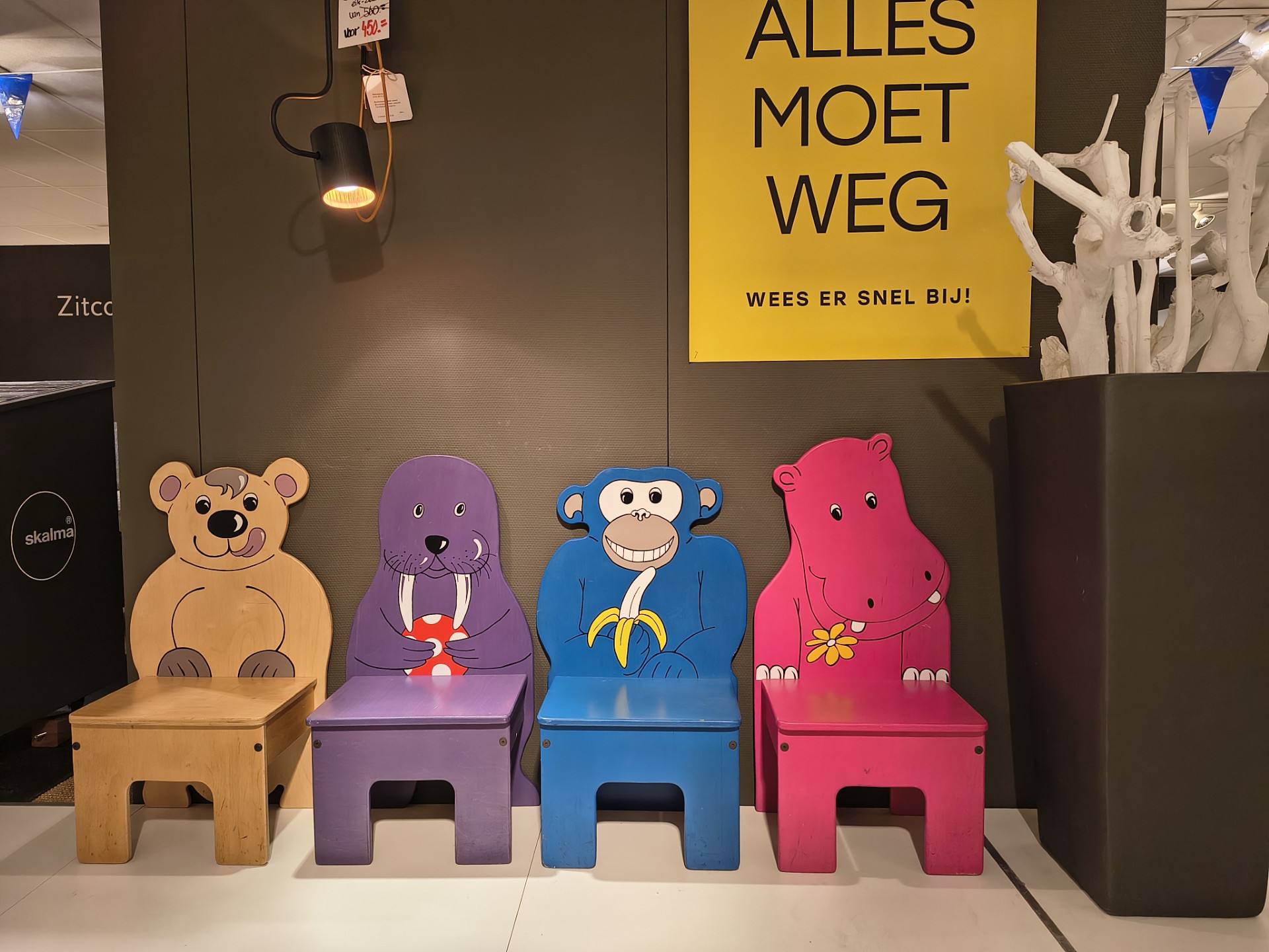 Kinderstoel dierfiguur