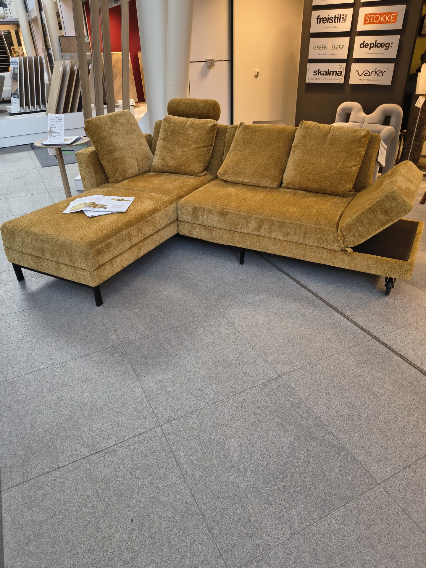 Brühl Four Two compact